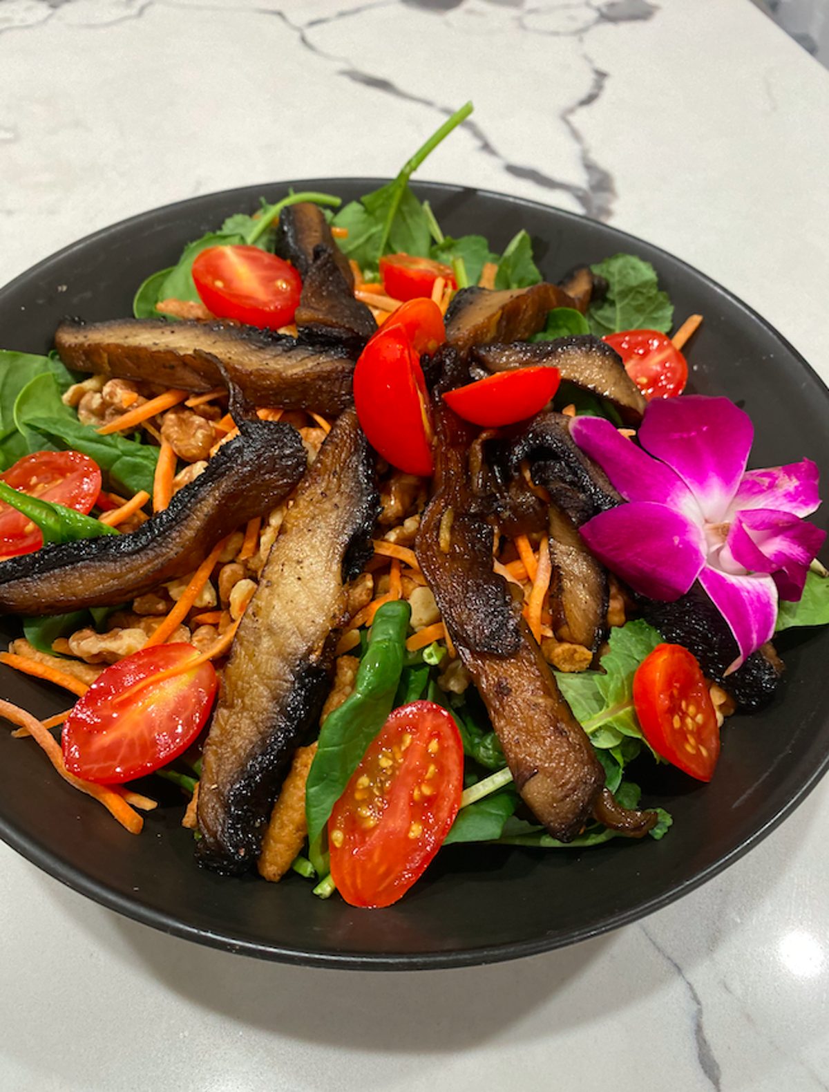 Grilled mushroom Salad
