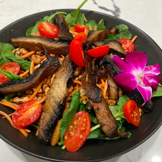 Grilled mushroom Salad